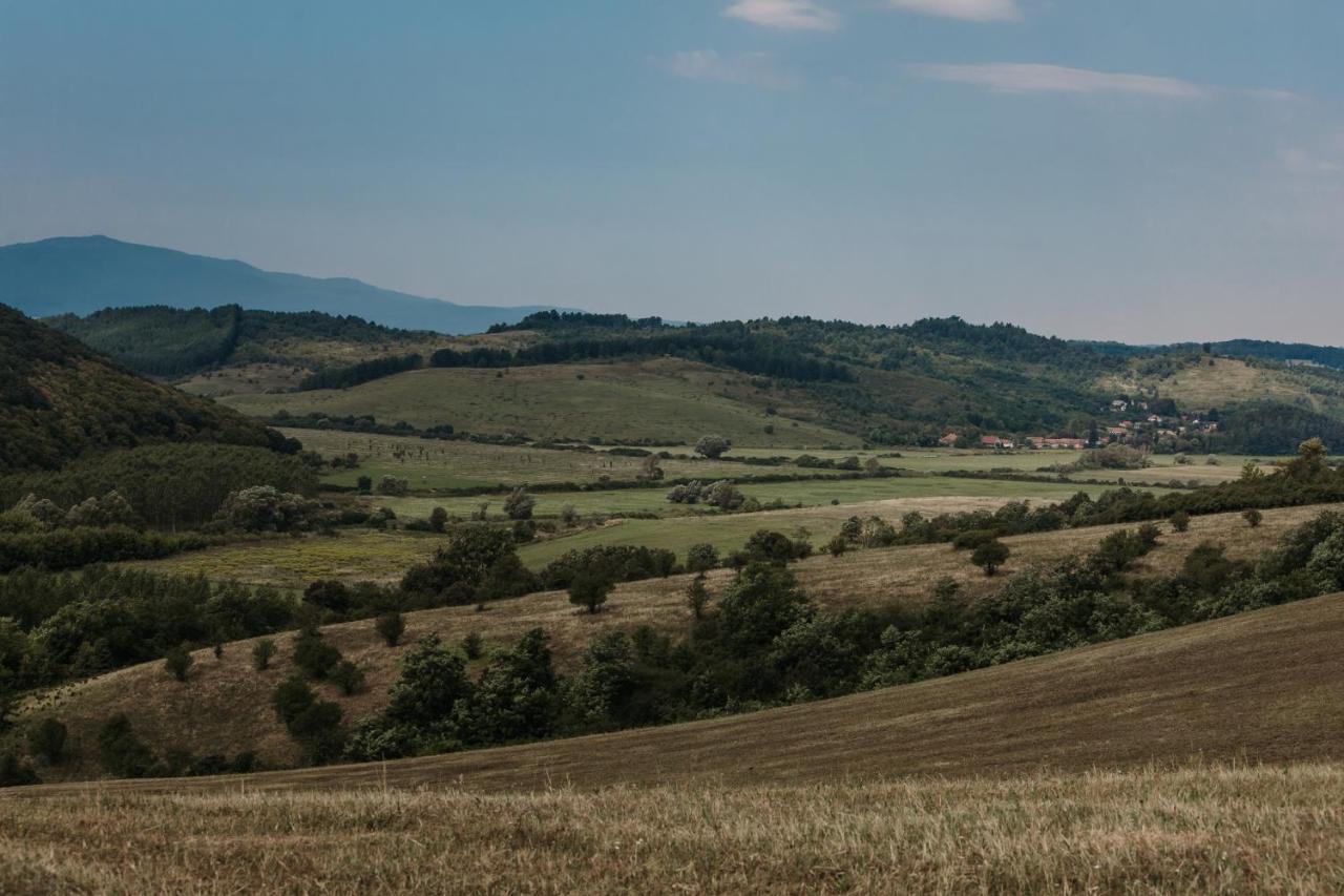 Vackorkert Sirok Exterior foto