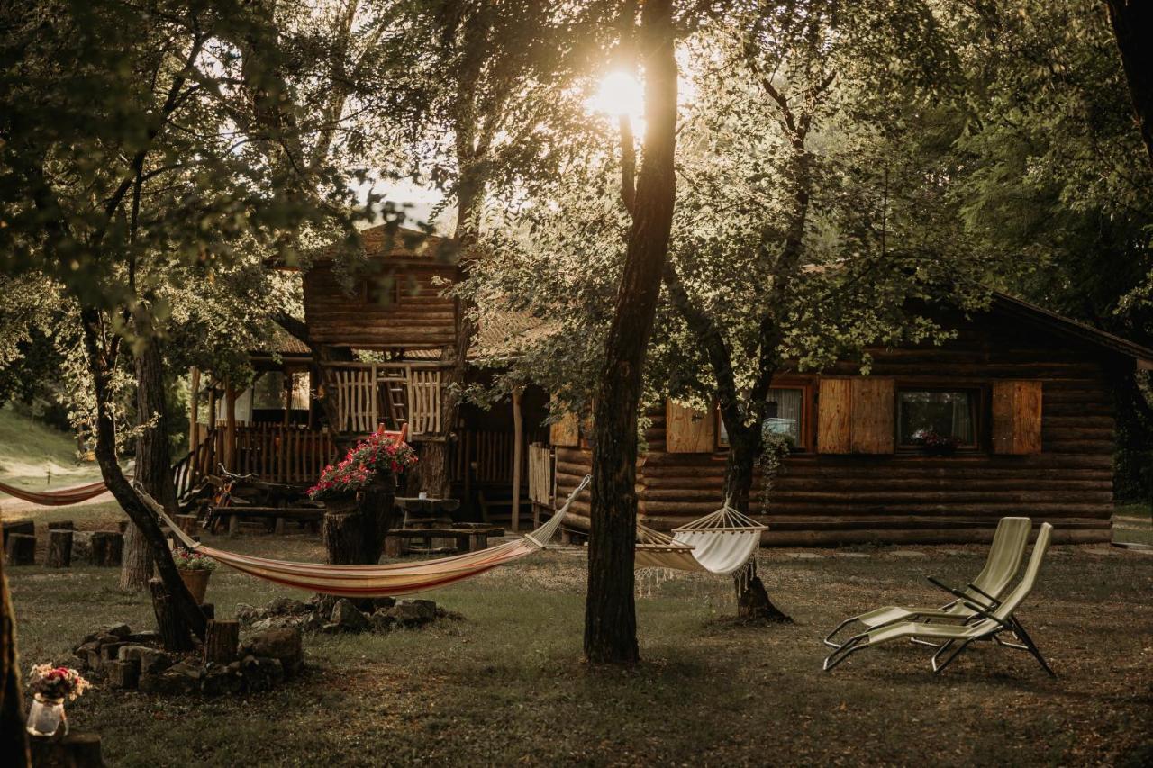 Vackorkert Sirok Exterior foto